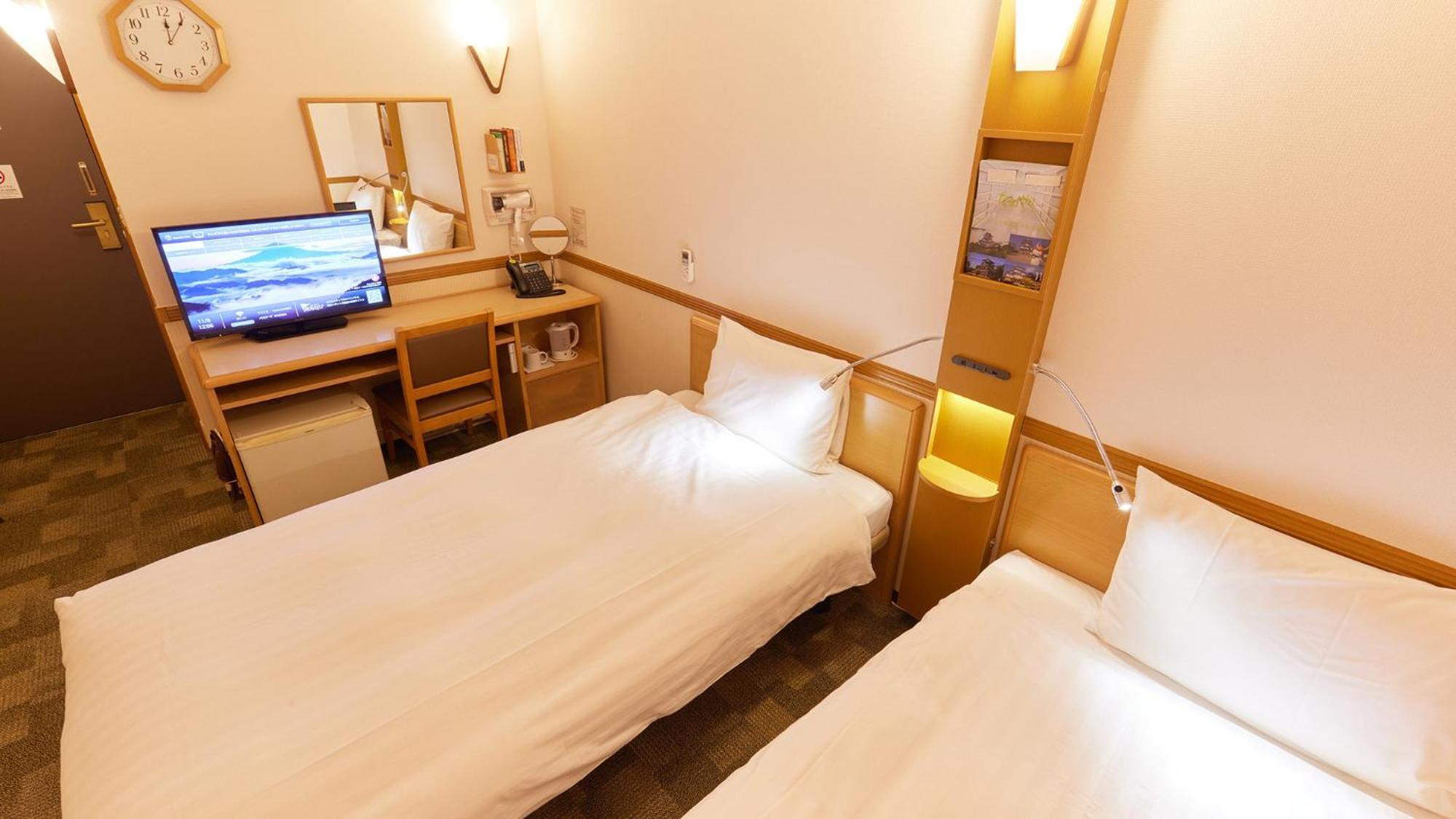 Toyoko Inn Saitama Toda Koen Eki Nishi Guchi Exteriör bild