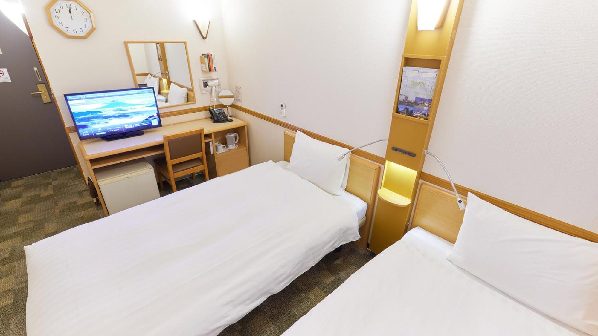 Toyoko Inn Saitama Toda Koen Eki Nishi Guchi Exteriör bild