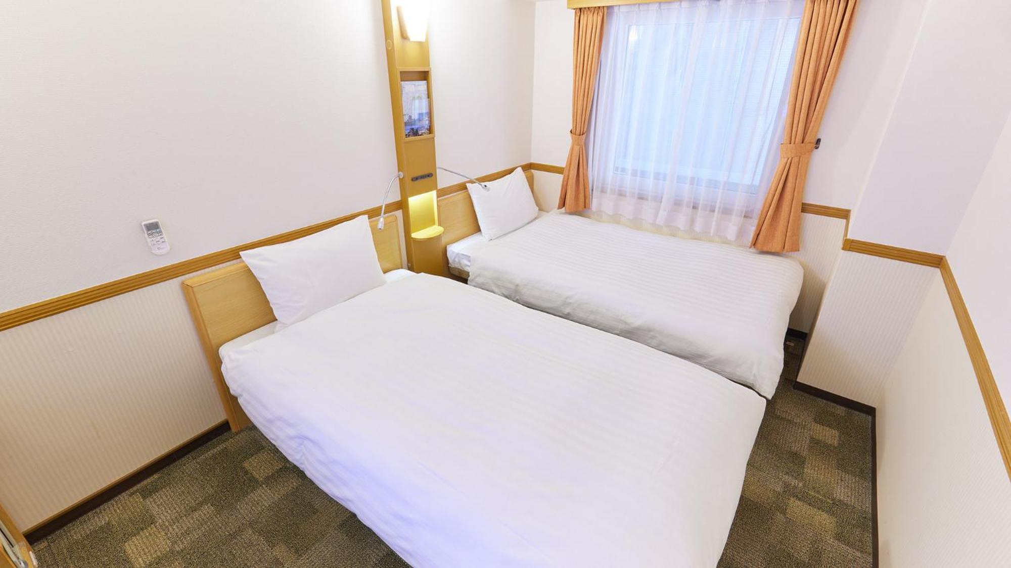 Toyoko Inn Saitama Toda Koen Eki Nishi Guchi Exteriör bild