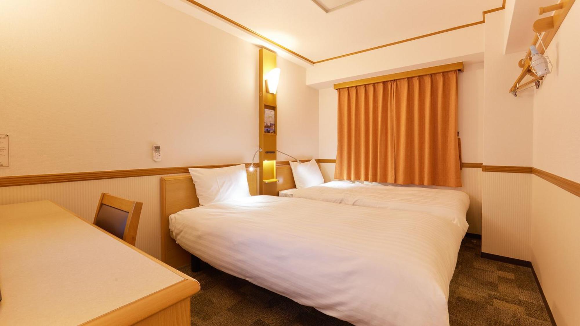 Toyoko Inn Saitama Toda Koen Eki Nishi Guchi Exteriör bild